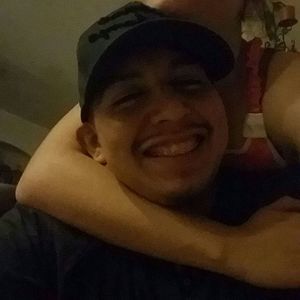 Meet your Posher, Adi